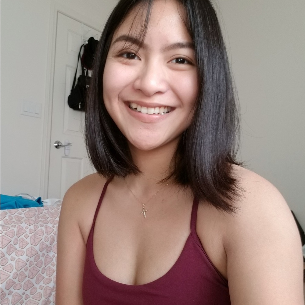 Meet your Posher, Angela